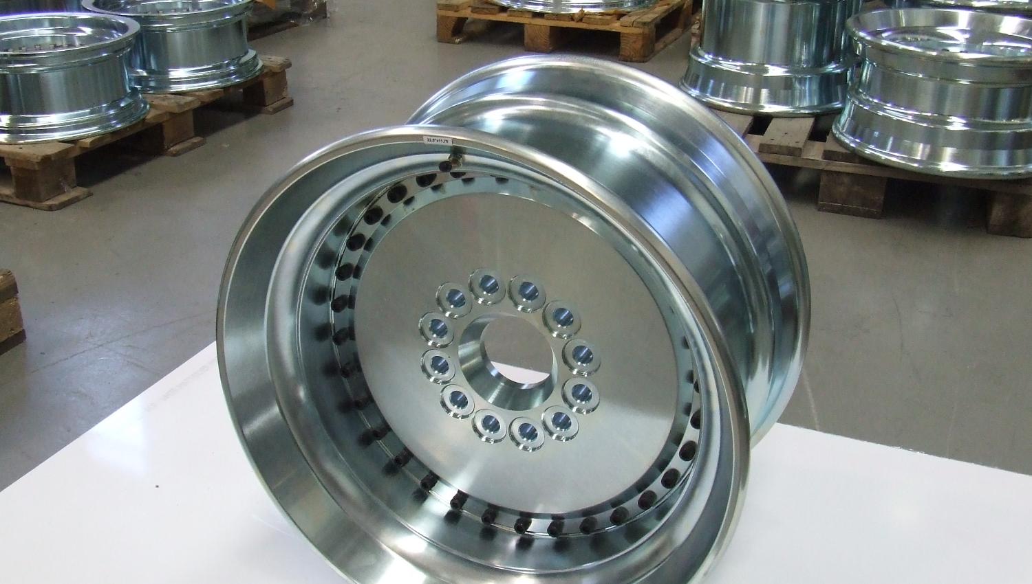 standard-felgen-zum-reifentest-RIMS-1